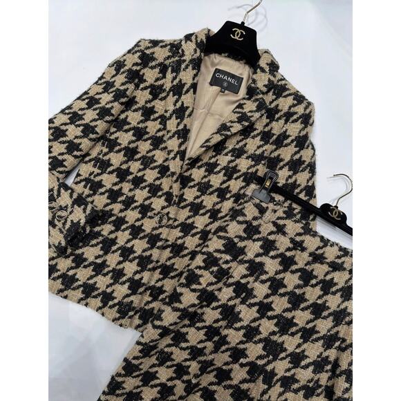 Chanel Fall 2019/2020 Tweed Jacket & Trousers Suit - Sz 38 - Picture 10 of 13